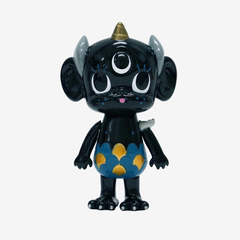 the tenth son special Kaiju Hunting series from pop mart